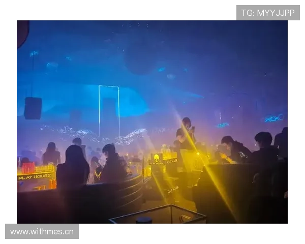 李梦训练完直接拎爱马仕去夜店，这姐的日常比偶像剧还敢拍