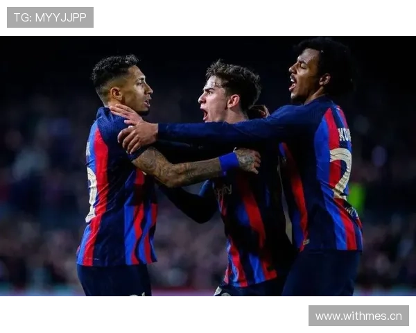 拉菲尼亚家里那阵仗，不是盖的，隔壁估计嫉妒哭了